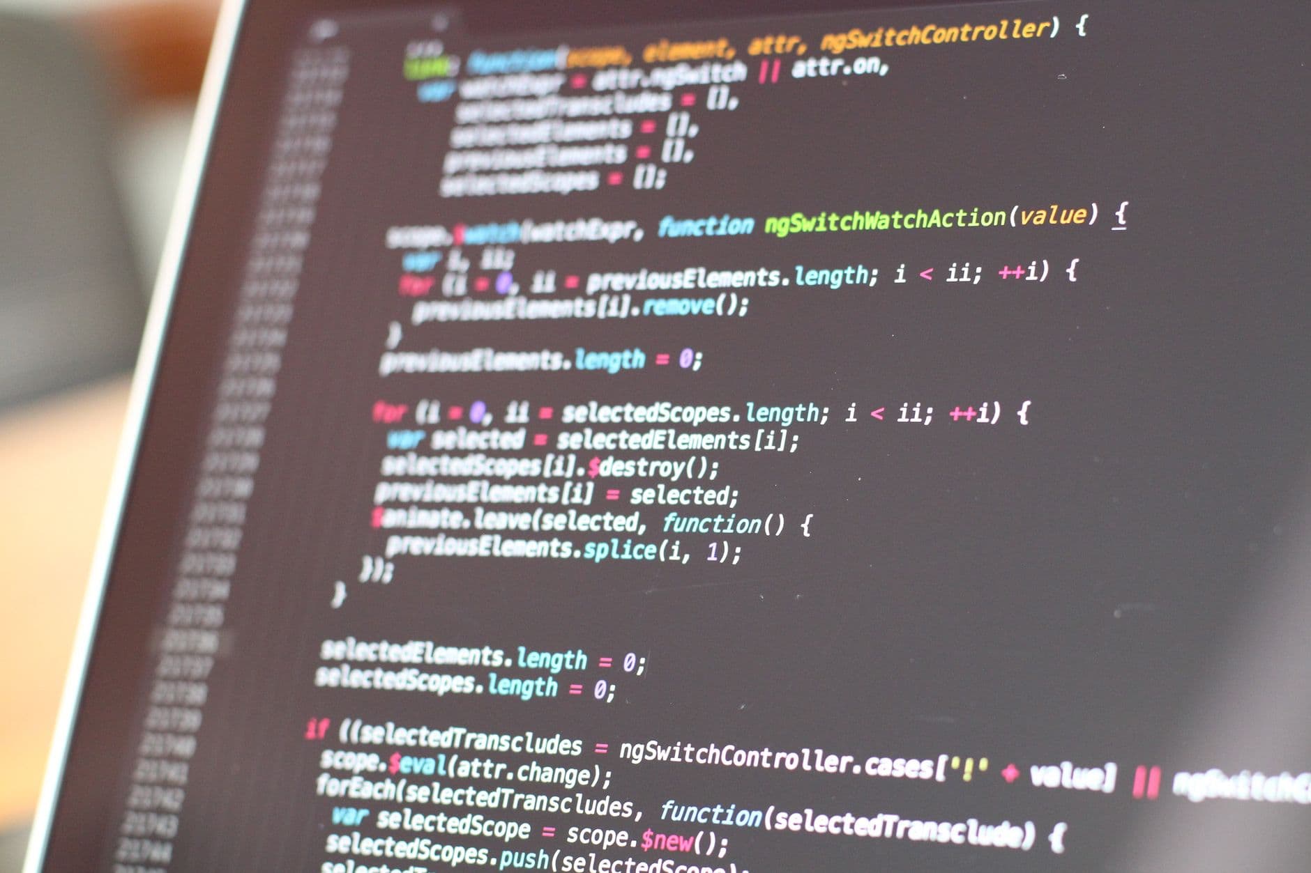 GitHub reescribe Copilot en Rust y lanza canvases, un SDK para Java y diffs de un millón de líneas