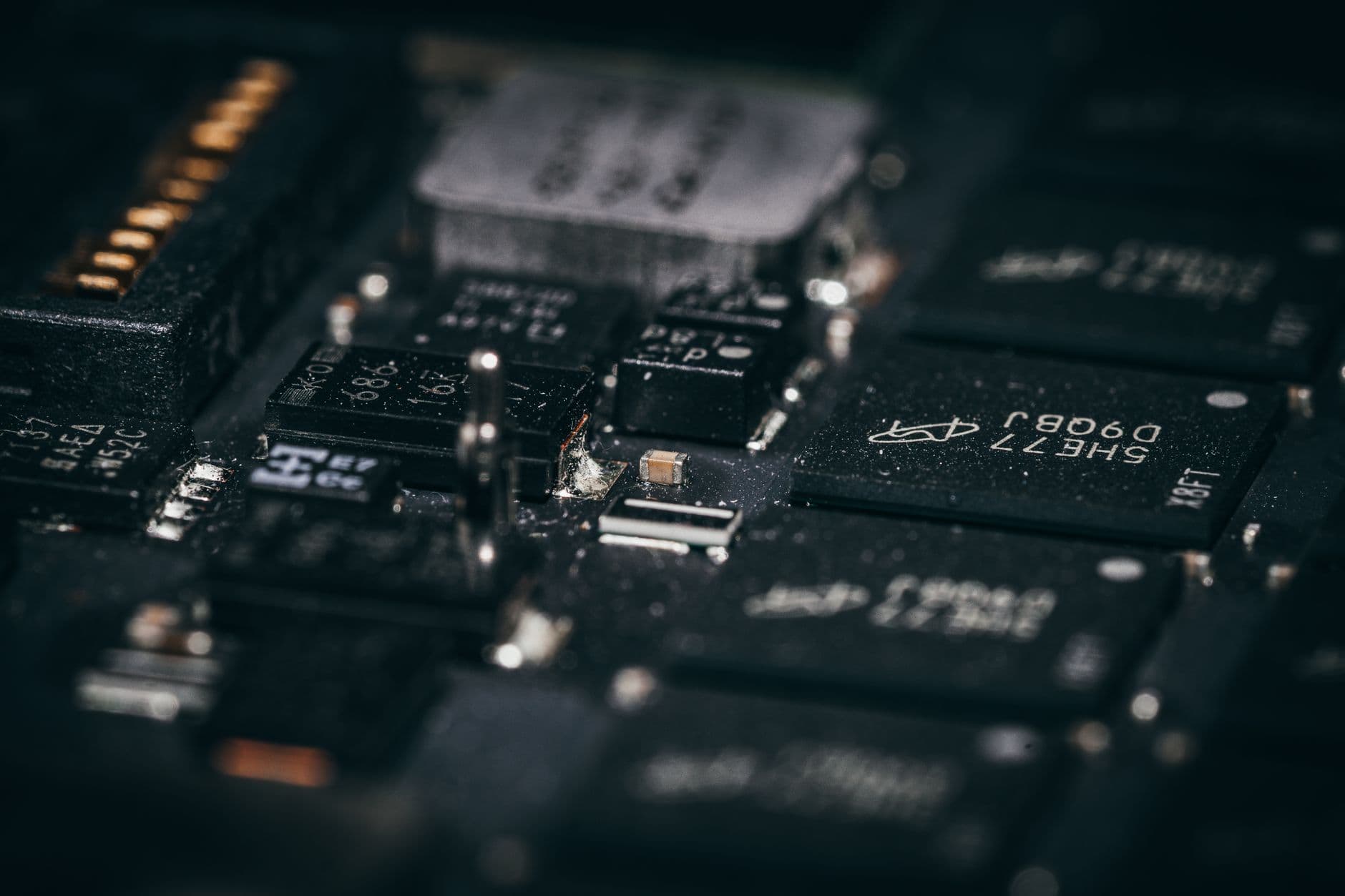 NVIDIA y CoreWeave lanzan una infraestructura de nube para la producción de IA agéntica